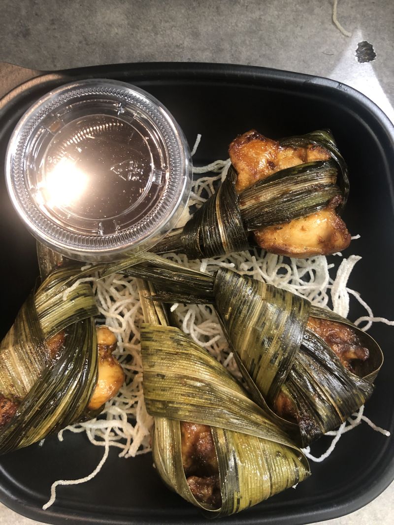 4. Papillotes de poulet, sauce sésame aux sojas et graines de sésame