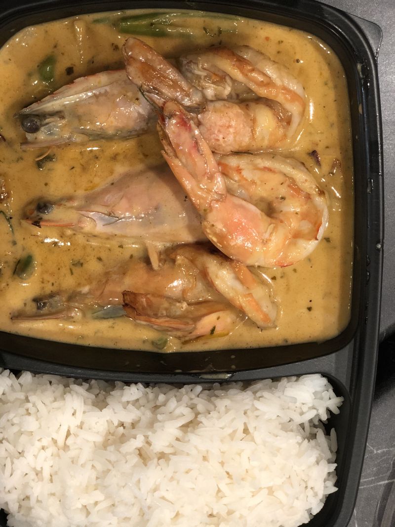 23. Trio de Gambas curry rouge