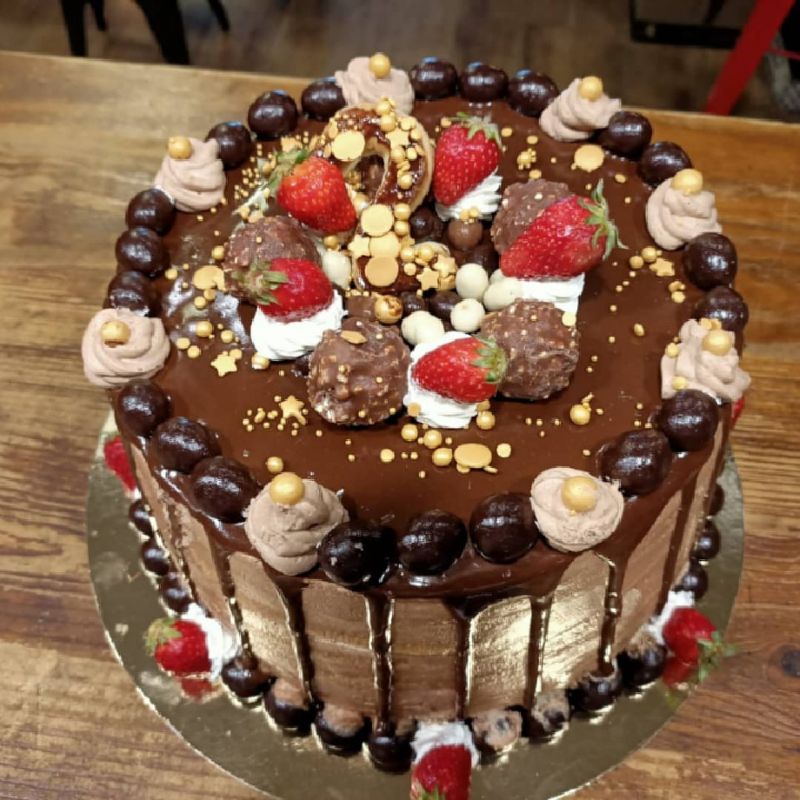 Gâteau d anniversaire sur commande 
